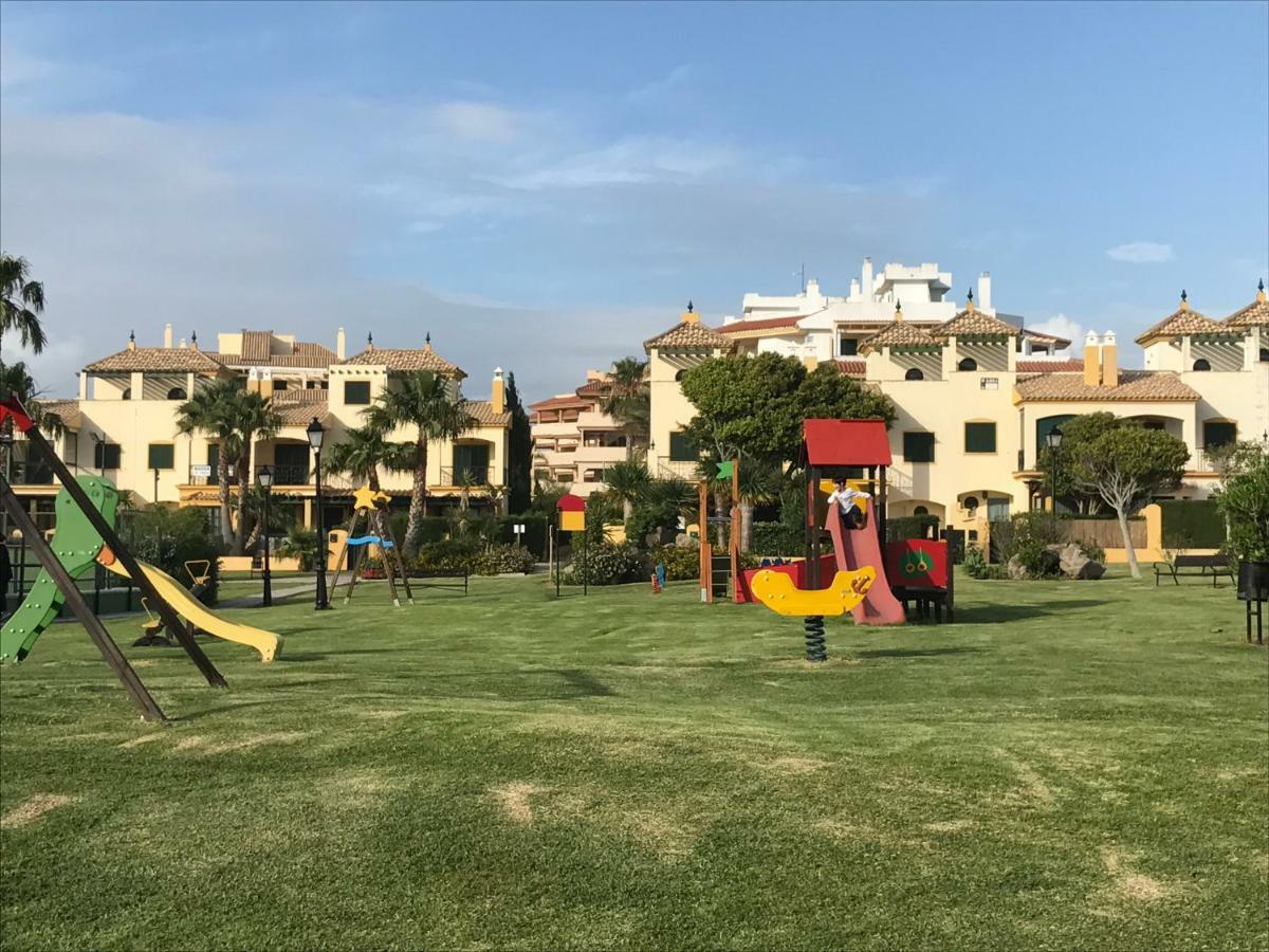 Apartamento Atlanterra Bajo Zahara de los Atunes Bagian luar foto
