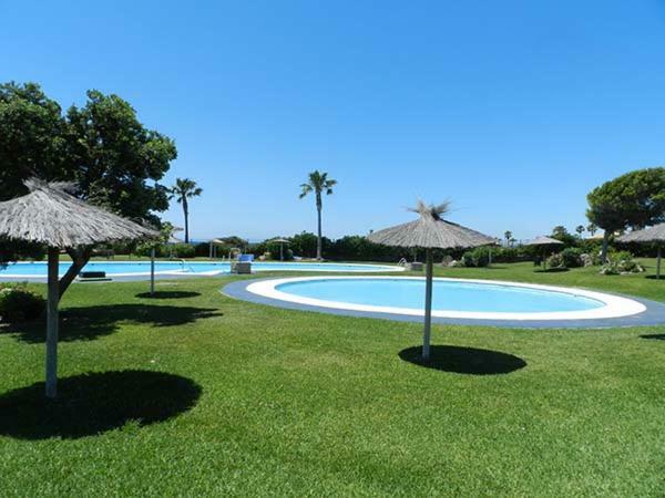 Apartamento Atlanterra Bajo Zahara de los Atunes Bagian luar foto